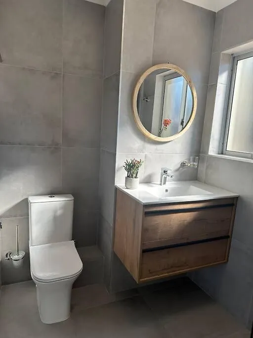 El Mufasa Beachfront Apartment With Stunning Views Cape Town