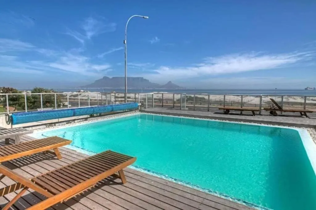 El Mufasa Beachfront Apartment With Stunning Views Cape Town South Africa