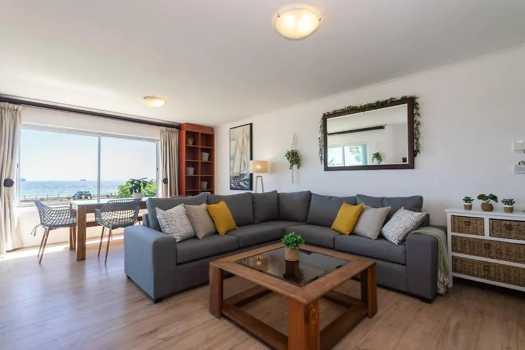 El Mufasa Beachfront Apartment With Stunning Views Cape Town 0*,  South Africa