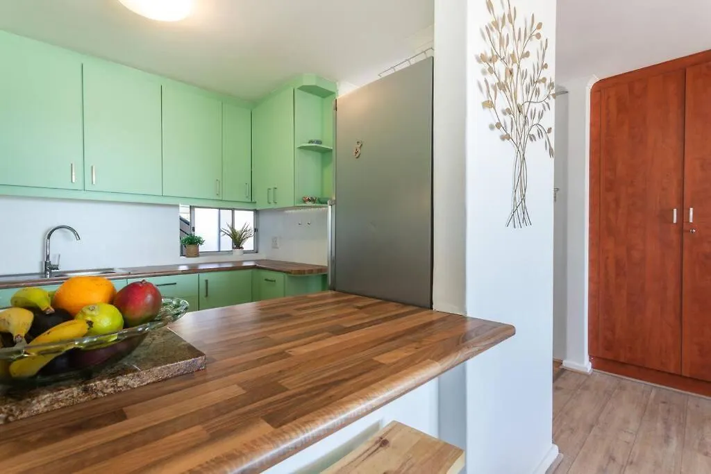 El Mufasa Beachfront Apartment With Stunning Views Cape Town